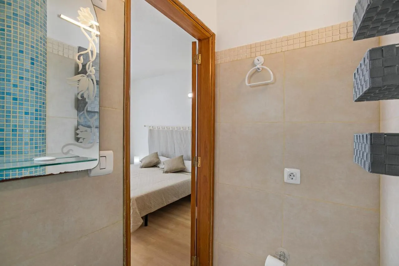Estudio 2 Costa Adeje Daire